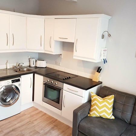 Townhouse In Centre Of Cobh Apartment Ngoại thất bức ảnh