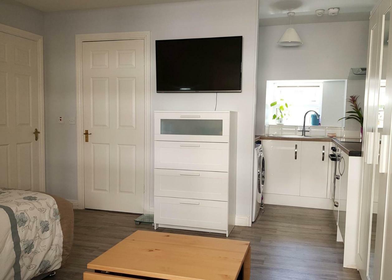 Townhouse In Centre Of Cobh Apartment Ngoại thất bức ảnh